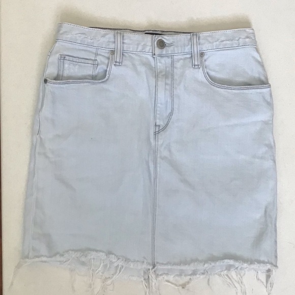 🔴CLEARANCE🔴 Size 26 Hudson Lulu Denim Skirt - Picture 3 of 4